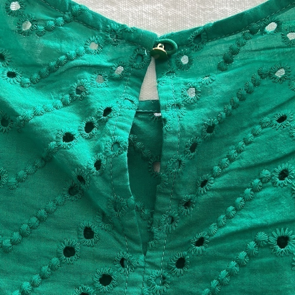 Grace and Mila green top - Picture 7 of 7